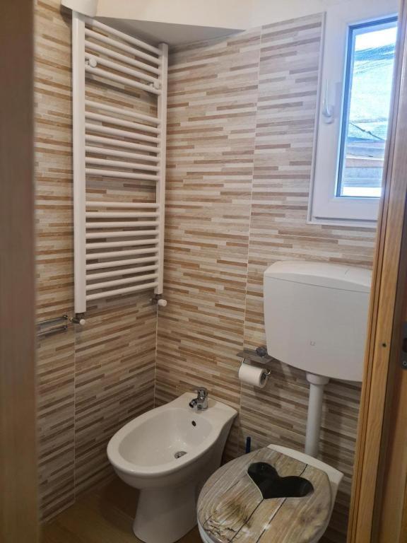 לינה וארוחת בוקר Parma House מראה חיצוני תמונה